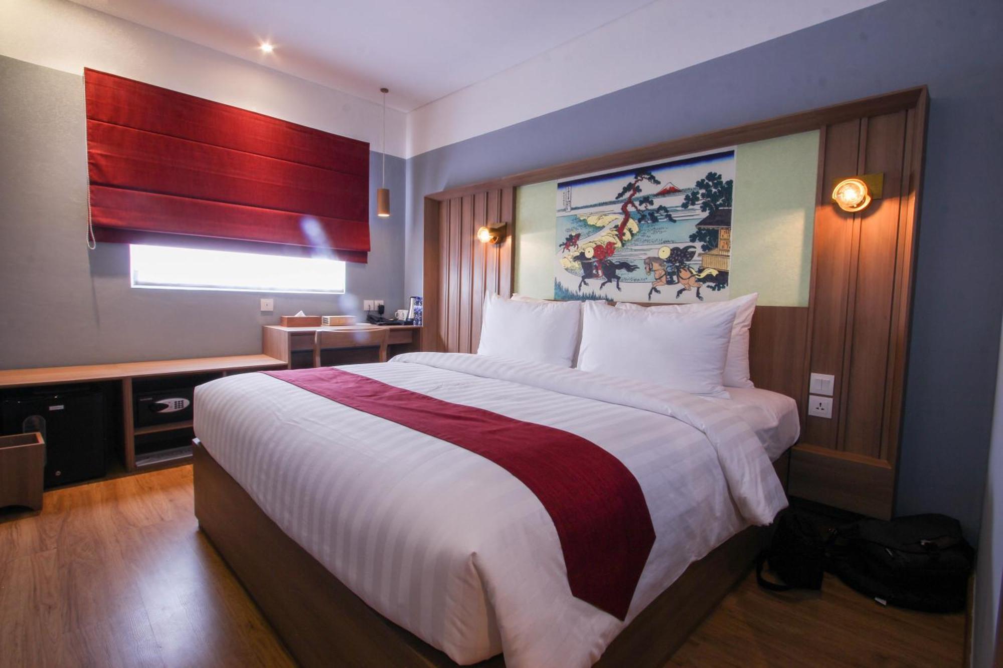 Kuretakeso Kemang Hotel Джакарта Екстериор снимка